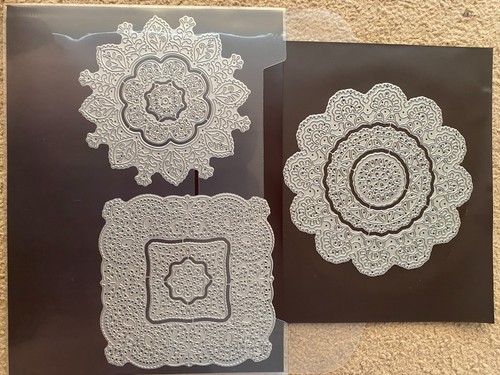 Tattered lace nested doily - tattered,