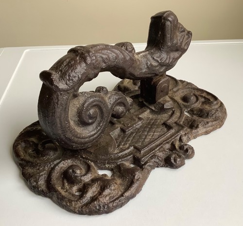 Large antique cast iron - large,