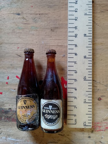 Guinness miniature - 2, x