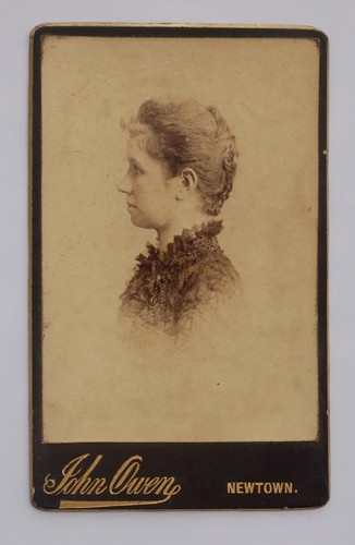 Cdv pretty victorian - of,