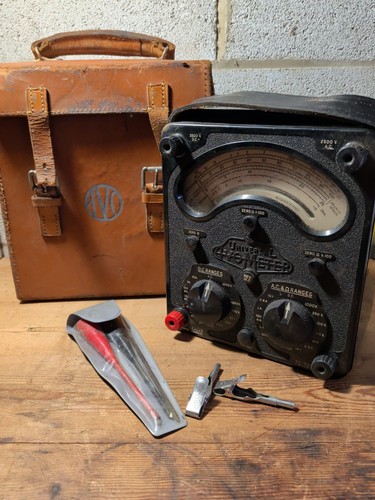 Vintage universal avometer - vintage,