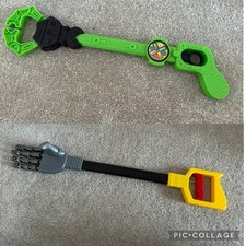 2 x Toy Child Grabber Hand