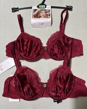 2X M&S ROSIE AUTOGRAPH