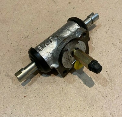 Trailer hydraulic wheel brake - trailer,