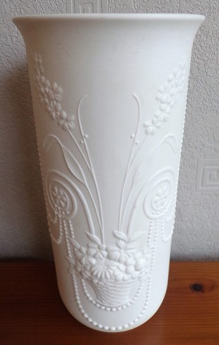Vintage kaiser porcelain - porcelain,, west