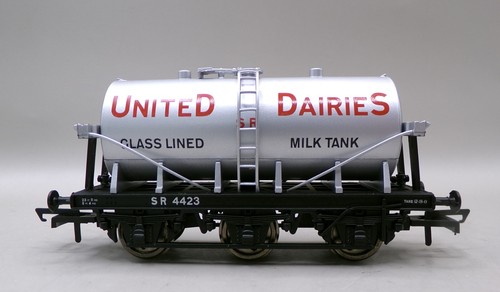 Hornby r6453 wheel milk tank - hornby,