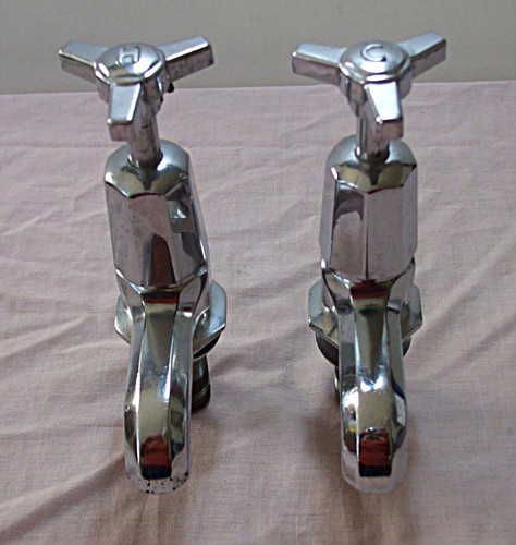 Vintage art deco chrome bath - art,