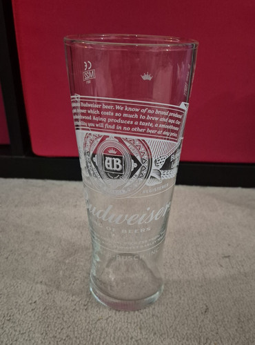 Budweiser logo pint - budweiser,