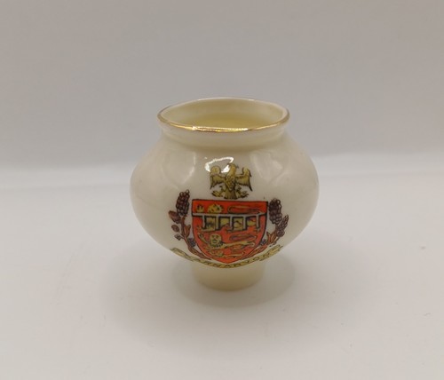 Antique goss crested - w.h.,