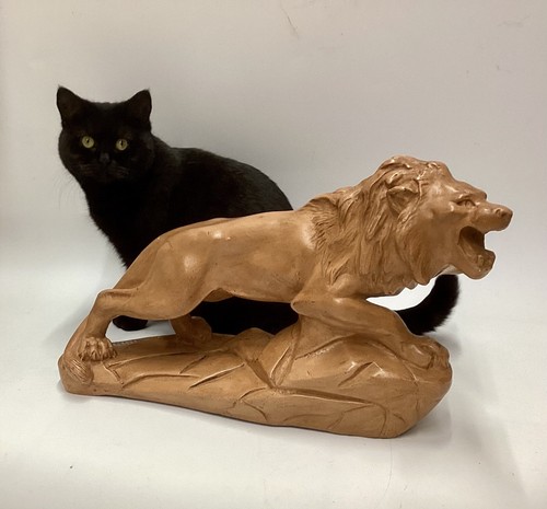 Art deco chalk ware lion - art,