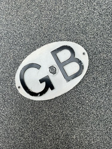 Vintage car badge - gb, gb