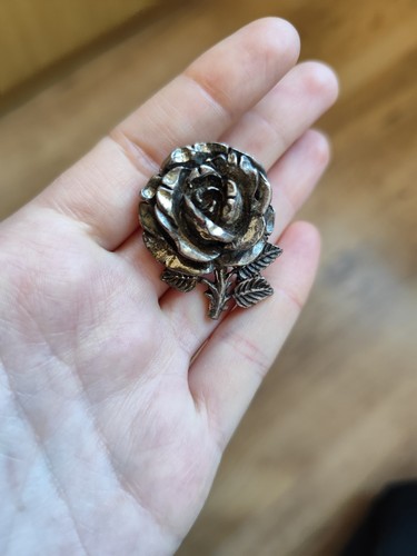 Miracle vintage rose brooch - rose,