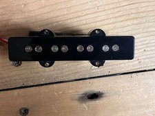 Squier Affinity Series Jazz