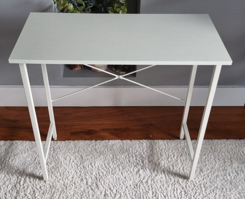 Small white computer desk - small,