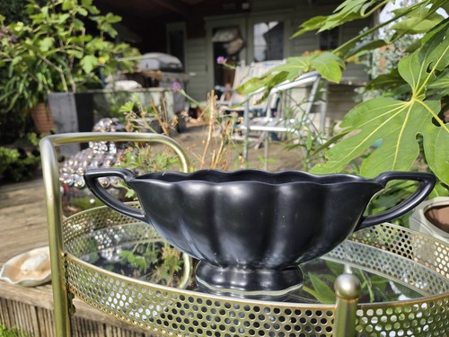 Large black mantel - vase, soft
