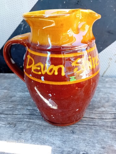 Studio pottery slipware jug - pottery,