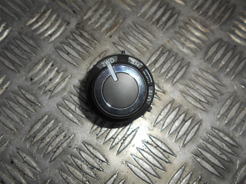 Bfd015614 2012 nissan navara - nissan,