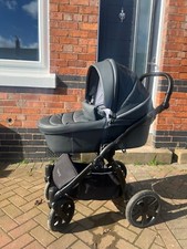 Noordi fjordi pushchair in shadow grey leatherette. Used but in great condition.