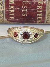 Ladies 9ct gold garnet - ladies,