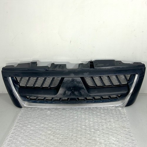 Black and chrome front - black,