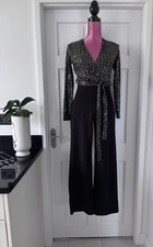 QUIZ .. Black & Gold Sequin