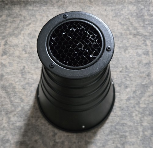 Bowens mount snoot - mount,