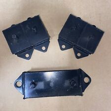 Vanden Plas 4 Litre R Engine Mounting Set 