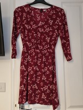 H&M Burgundy Floral Dress Size