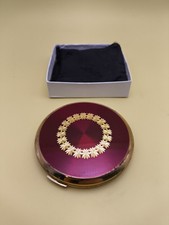 Vintage Stratton Makeup Pressed Powder Compact Red Enamel Gilt Starburst Design