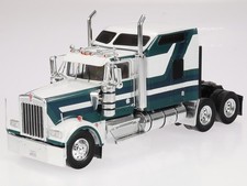 Kenworth W 900 big sleeper