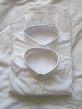 2 X AGE 8 9 WHITE SHIRTS