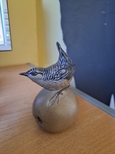 Poole Stoneware Wren on an Apple No Damage