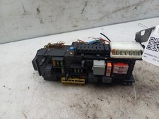 Mercedes C Class Fuse Box 2143