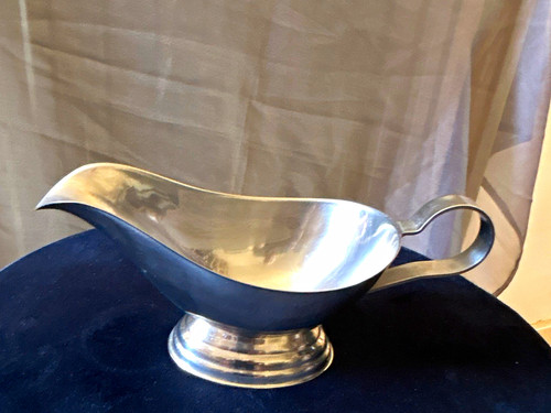 Stainless steel gravy - boat, 8