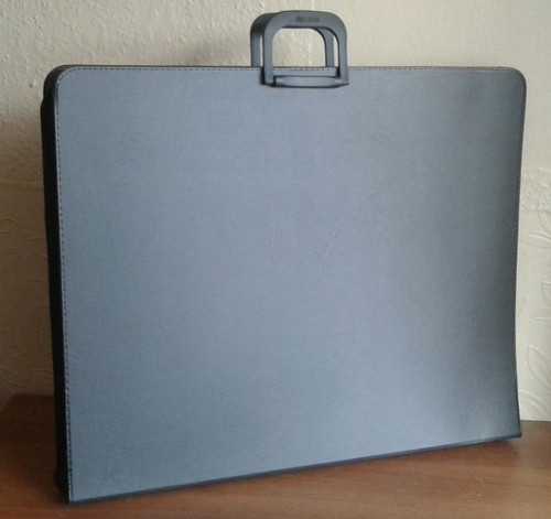 Art portfolio folder - art,