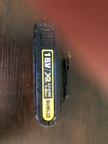 Dewalt dcb185 18v ion - dewalt, li-ion