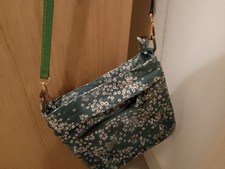 Fat Face shoulder zipped