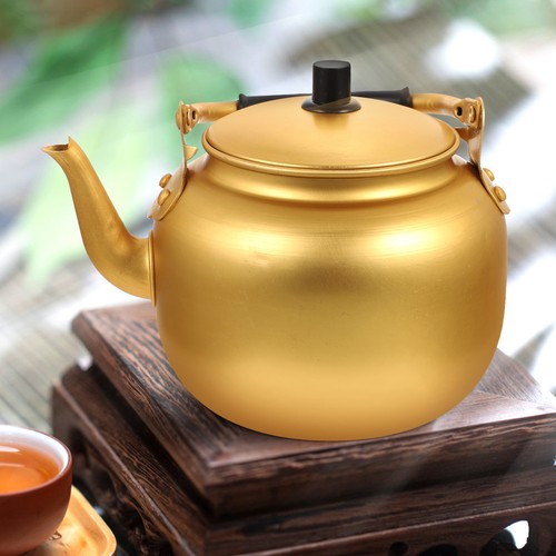 Tea kettle for - for, serving