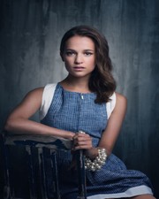 8x10 Alicia Vikander GLOSSY