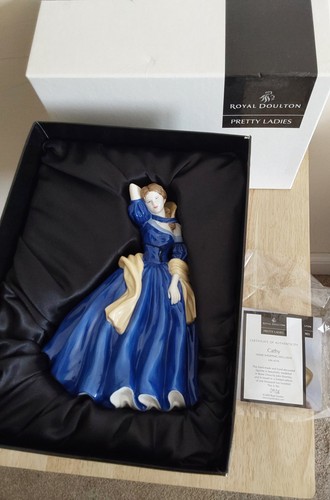 Royal doulton pretty ladies - doulton,