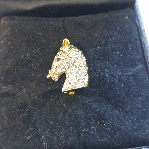 Ciro horse head - head, brooch