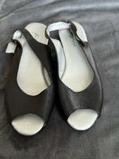 M&S Black Leather Footglove