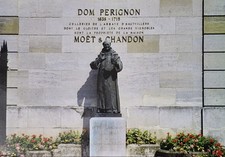 Moet & Chandon Champagne - Dom Perignon, Epernay, Vintage Postcard 7 Jan 1994