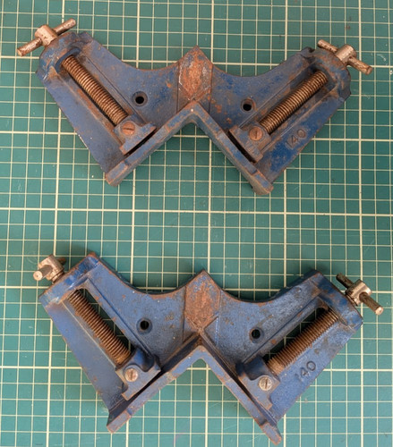Vintage record m140 cast - 2,