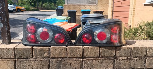 Peugeot 106 rear lights - peugeot,