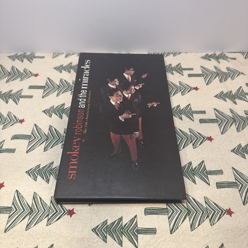 Smokey robinson the miracles - smokey,