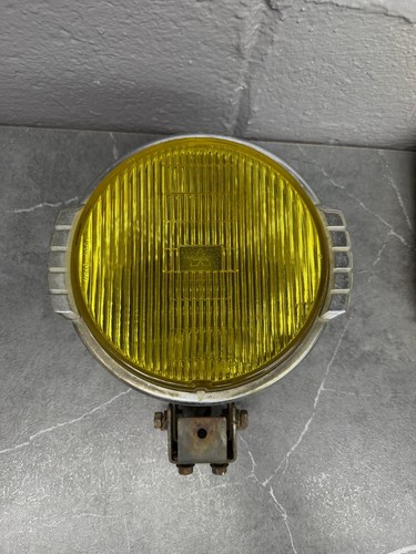Mitsubishi pajero yellow - mitsubishi, bar