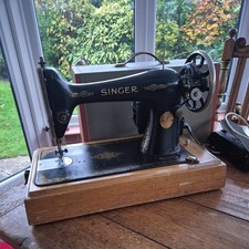 Vintage - 1930 Singer Sewing Machine - electric Foot Pedal - Model 15k - Case