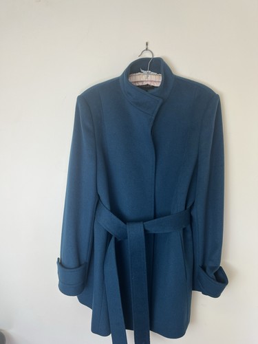 Jaeger 100 pure wool belted - 100%,