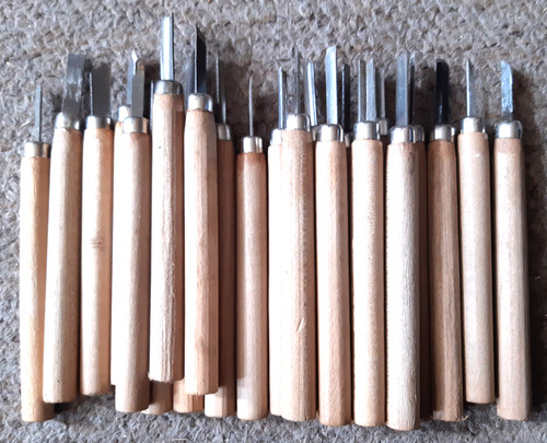 23pc wood carving - 23pc, /